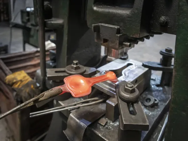 Close die Forging